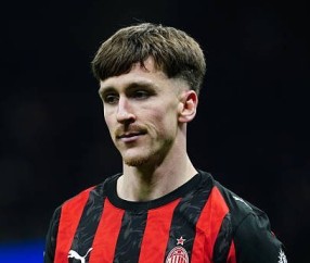 kaiyun-萨勒马科尔斯单独训练力争出战罗马|米兰内洛|AC米兰|比利时|意甲|ac米兰_新浪体育_新浪新闻