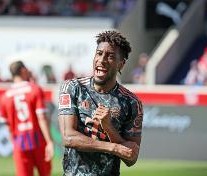 超级大丰收28岁科曼俱乐部已夺29冠，13赛季夺13个联赛冠军！